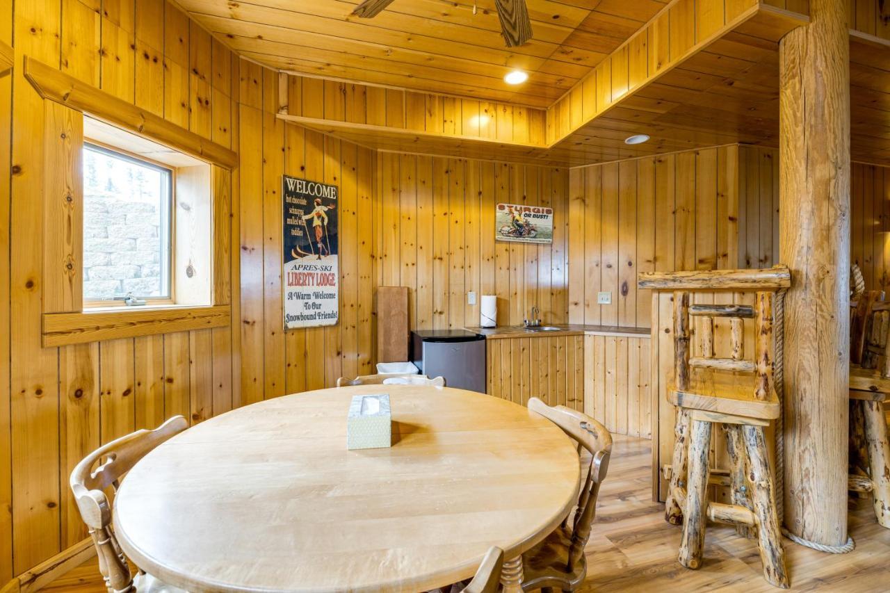 Liberty Lodge At Terry Peak Lead المظهر الخارجي الصورة